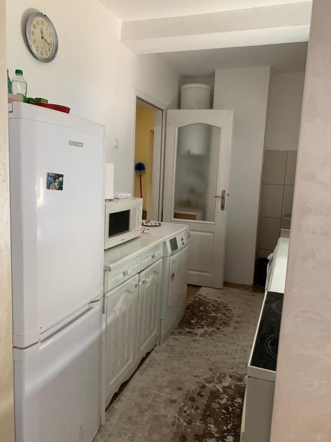 Anja Apartman Bosanski Samac エクステリア 写真